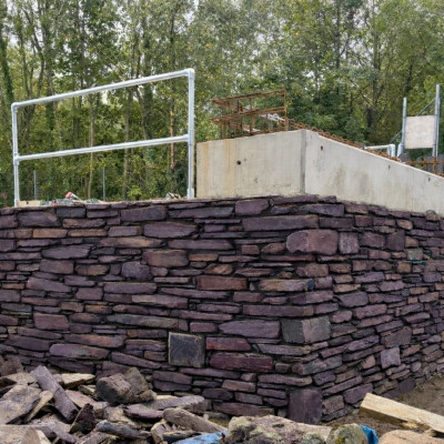 Plum Slate Random Weathered Walling thumbnail 1