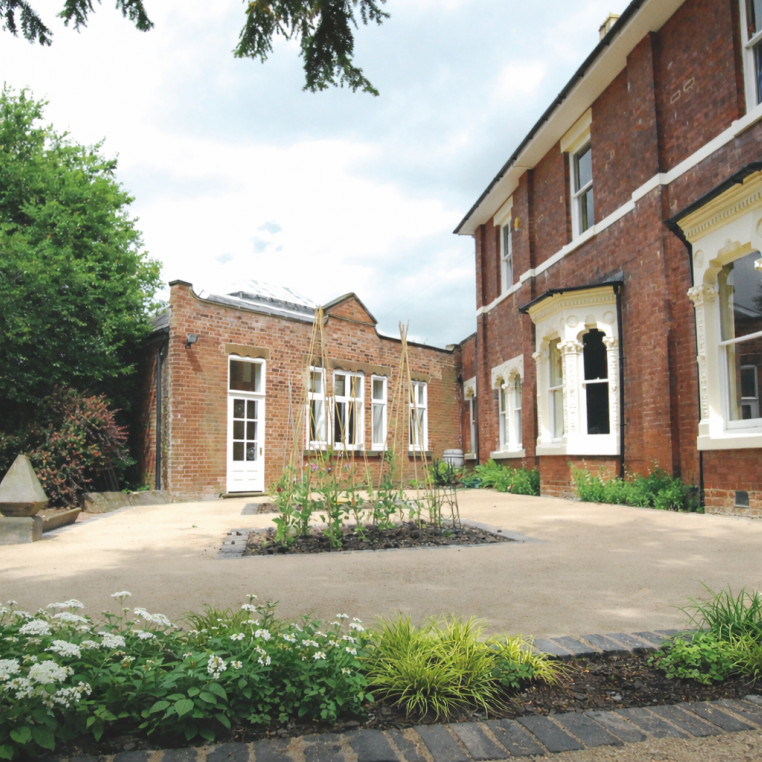 Cotswold Self binding gravel 8mm to Dust