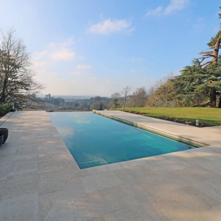 Heritage Portland Limestone Tiles 400mm & 300mm x Random Lengths